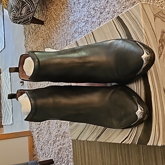 Jeffrey Campbell Cromwell - Picture 3 of 9